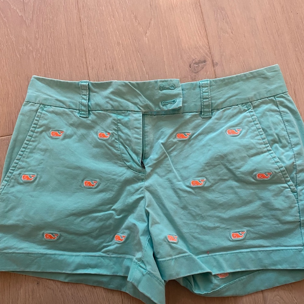 Vineyard vines shorts